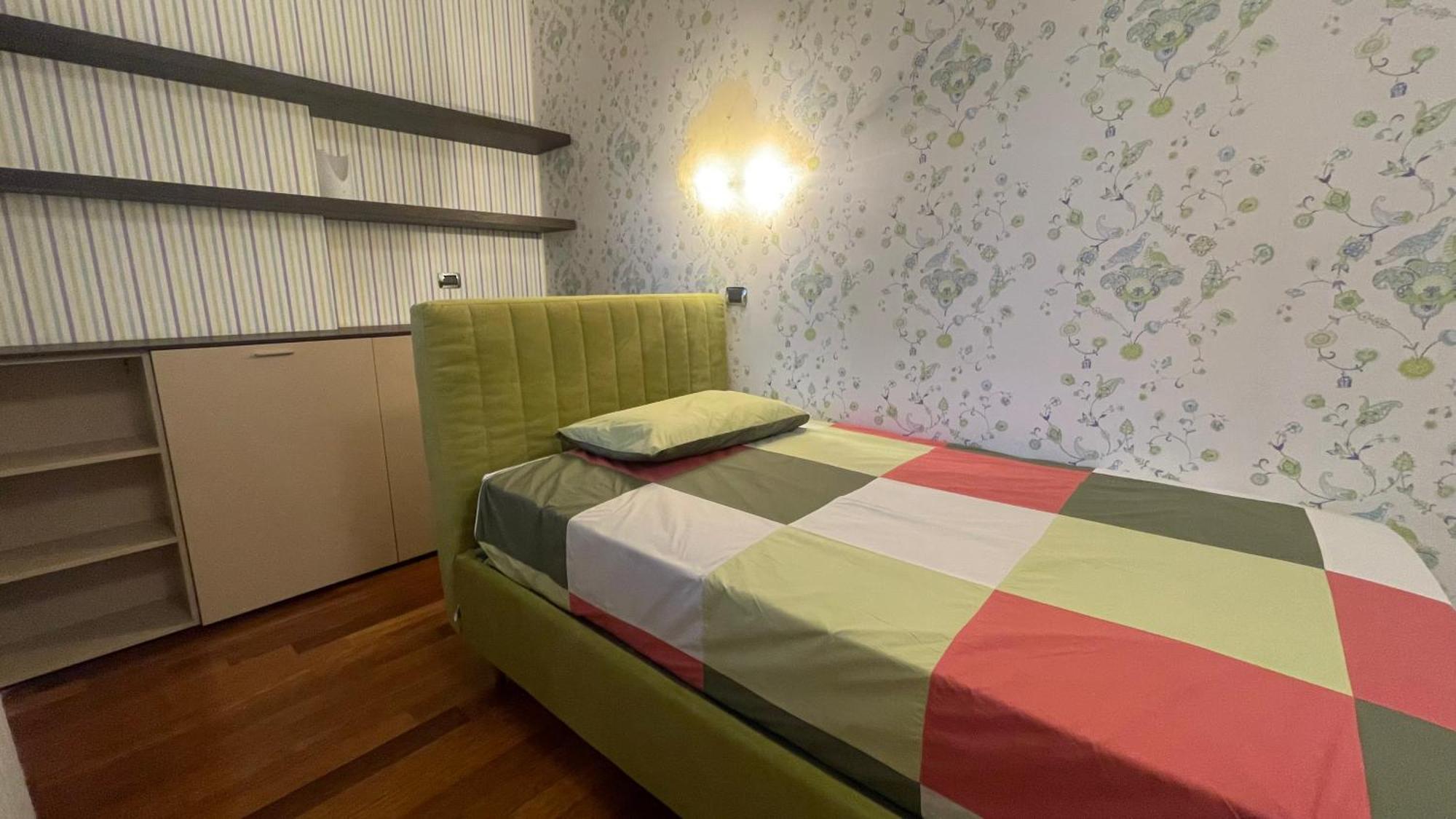 Leonardo Rooms Авелліно Екстер'єр фото