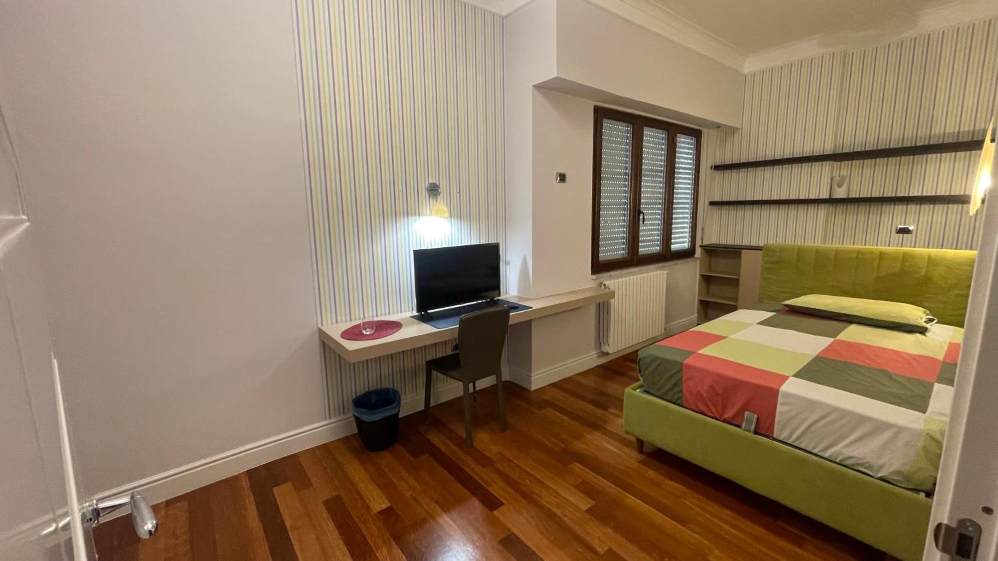Leonardo Rooms Авелліно Екстер'єр фото