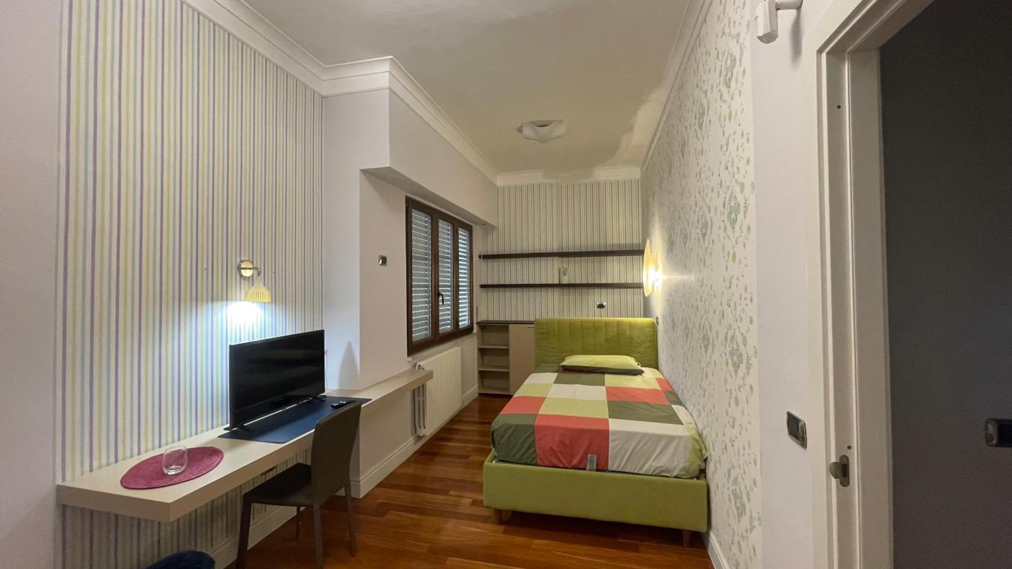 Leonardo Rooms Авелліно Екстер'єр фото