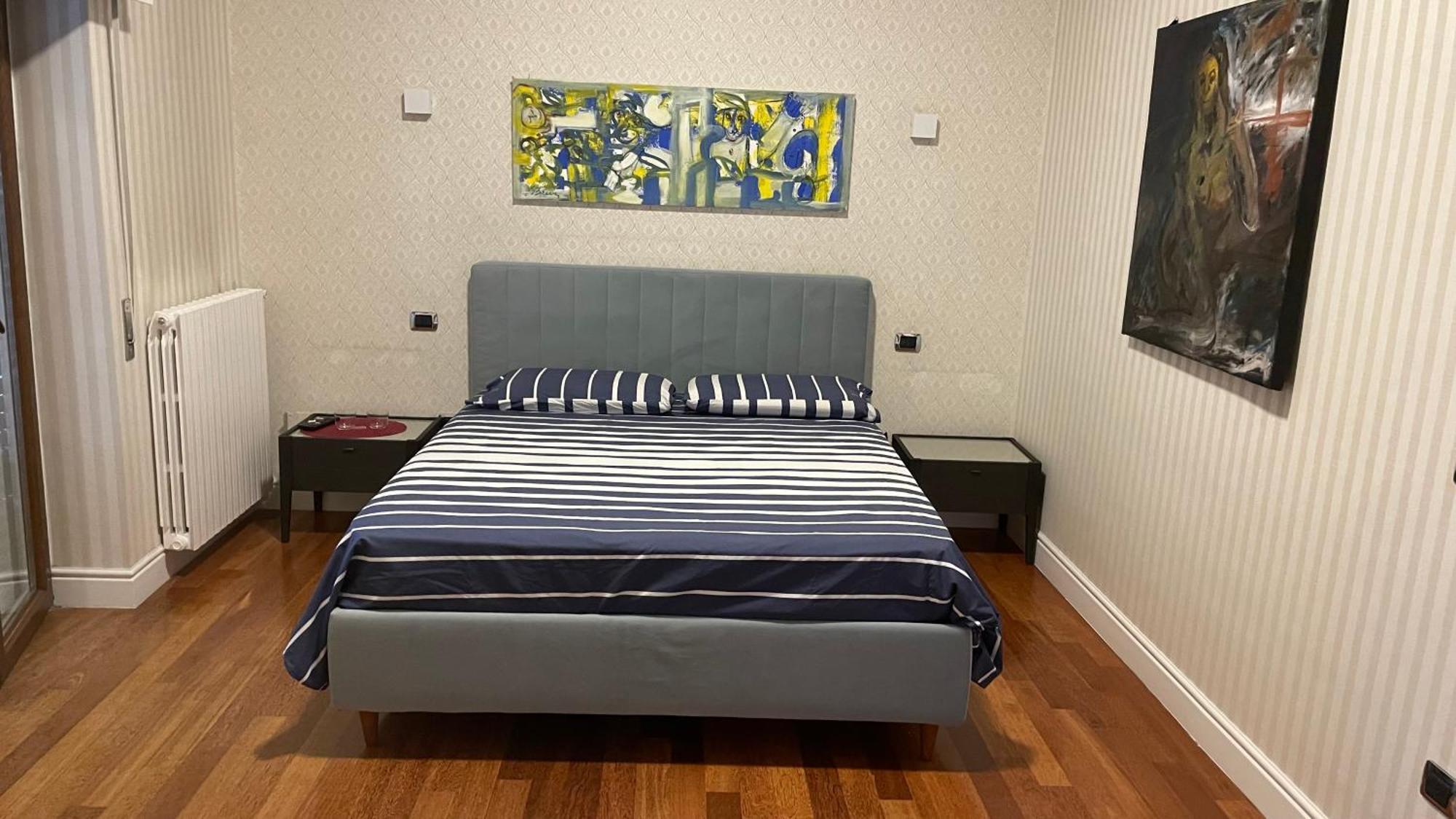 Leonardo Rooms Авелліно Екстер'єр фото